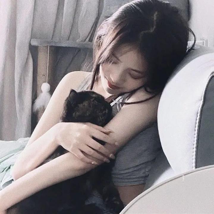 曾逢君时花照眼