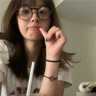 美女别撩哥只想挣钱